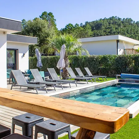 Villa Lesia *