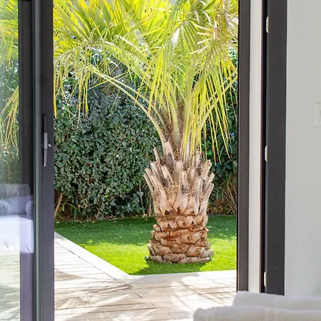 Villa Lesia *
